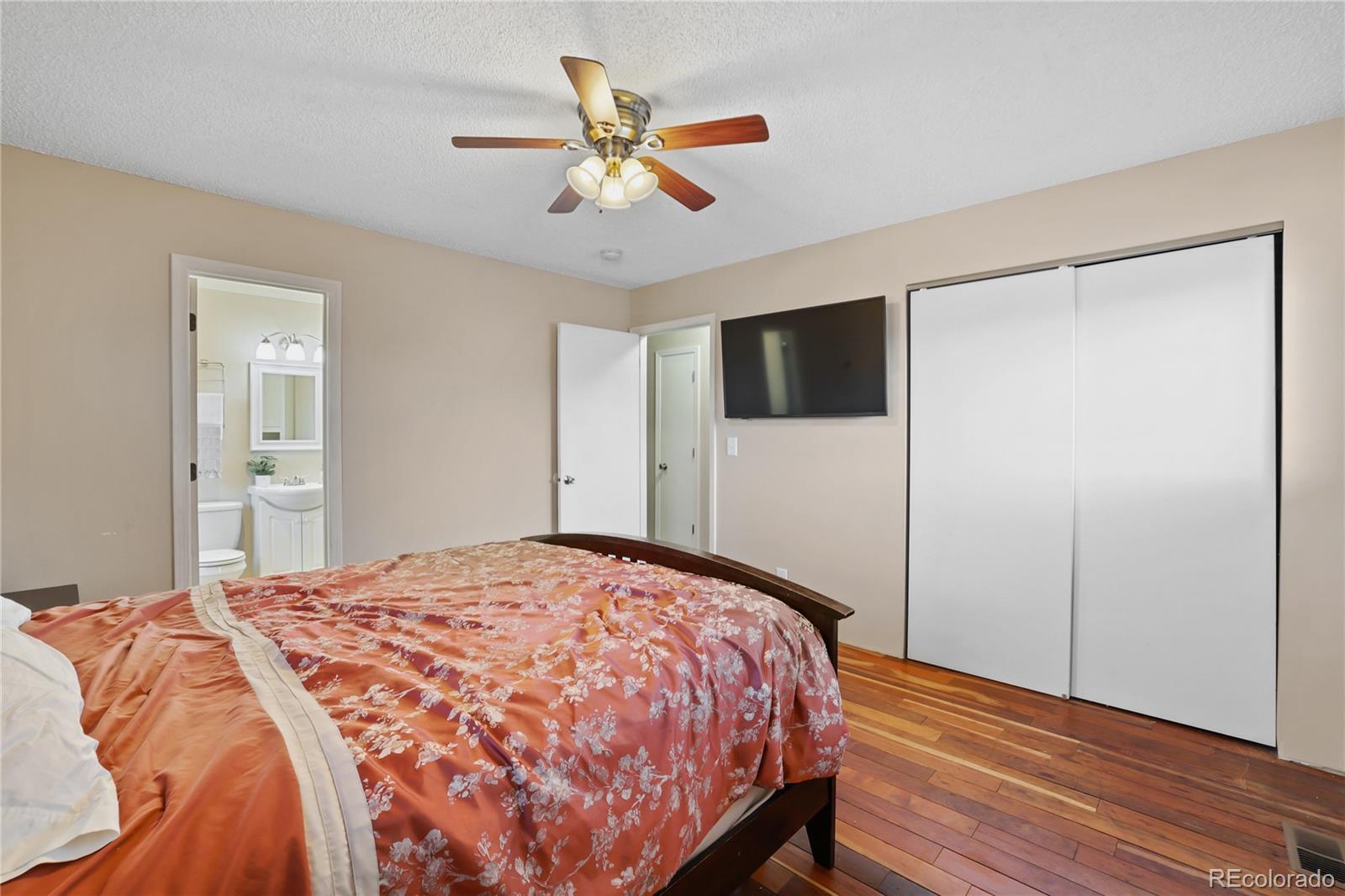 3633 Ian Point Terrace