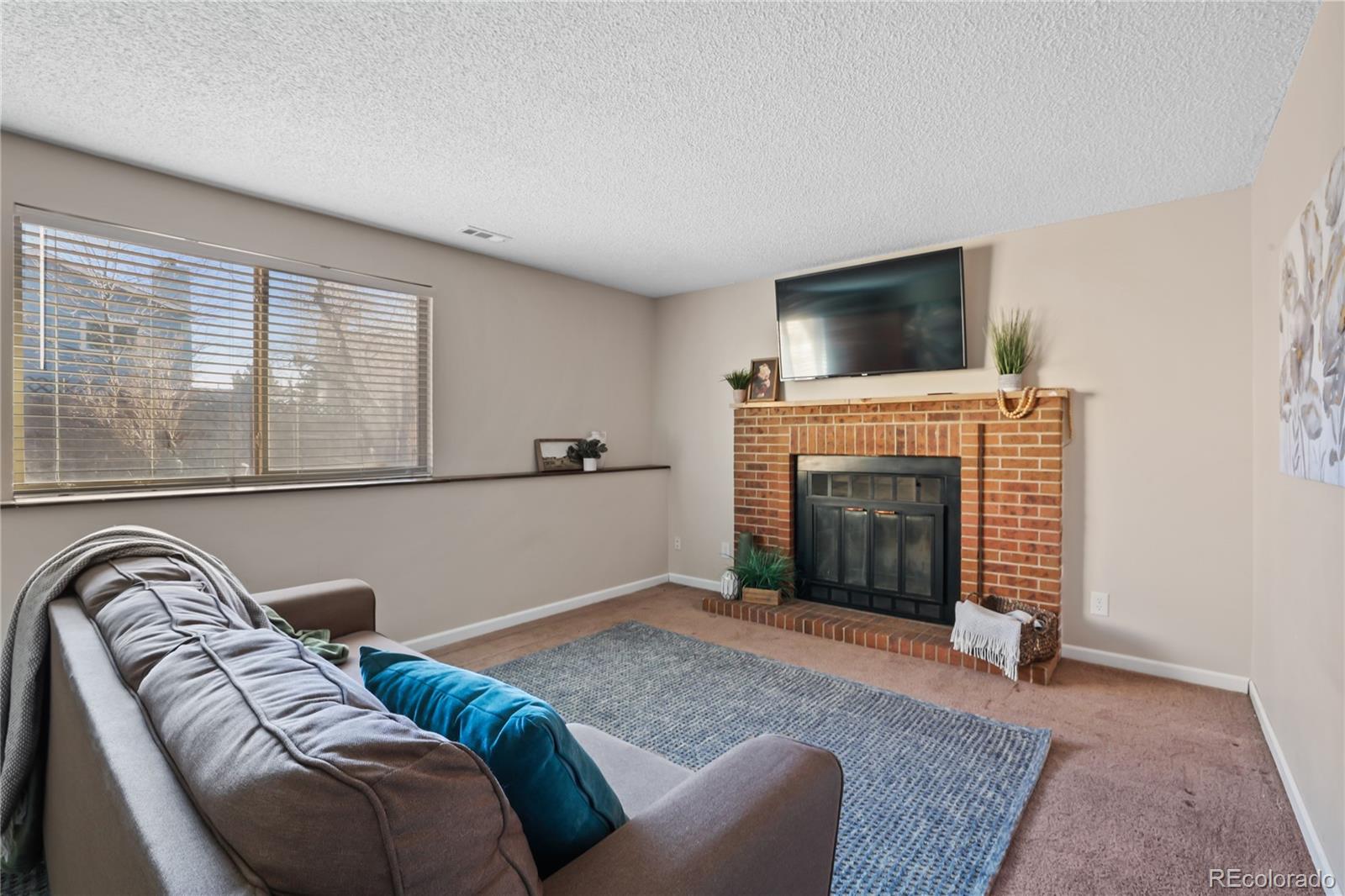 3633 Ian Point Terrace