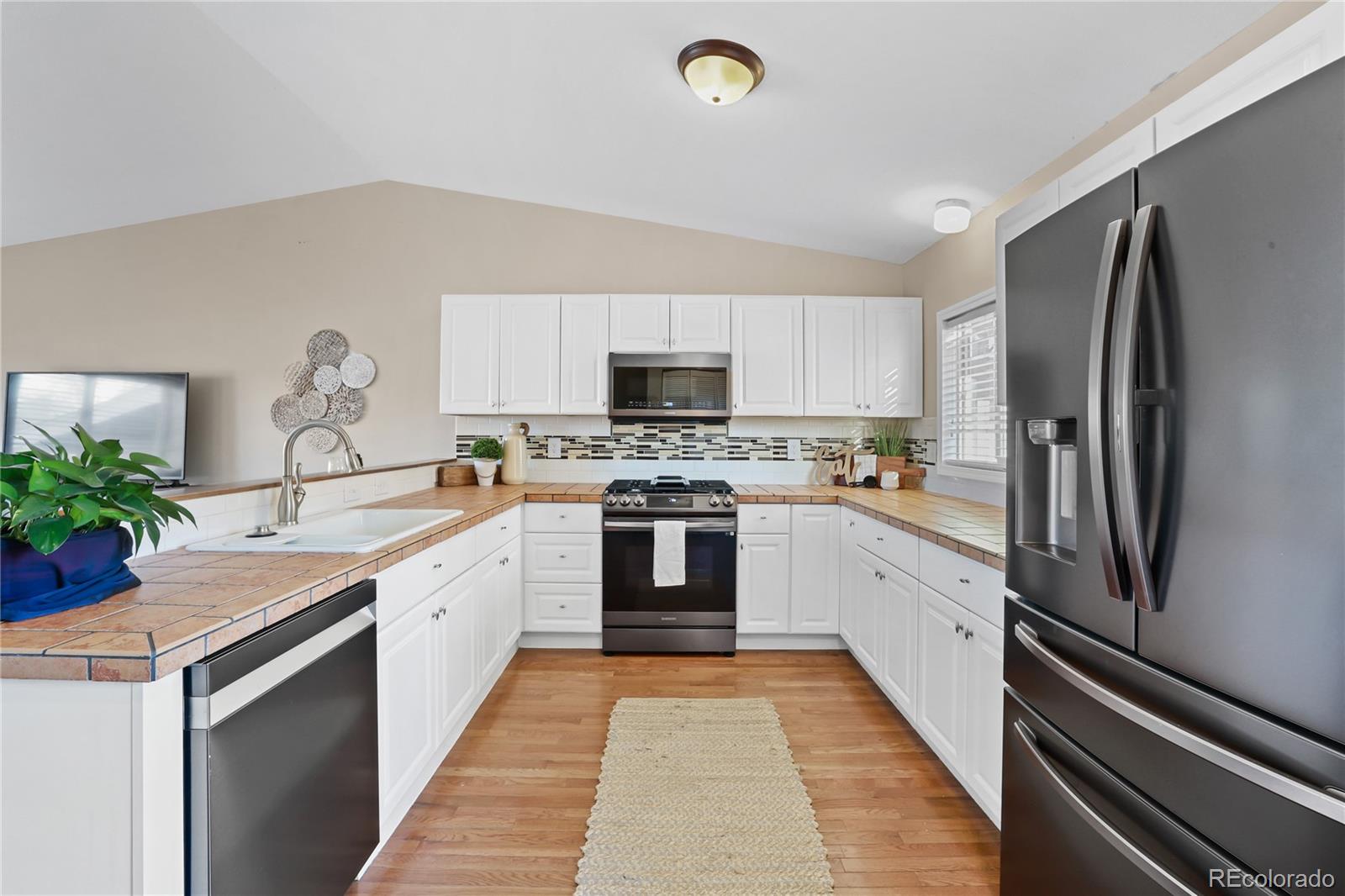 3633 Ian Point Terrace