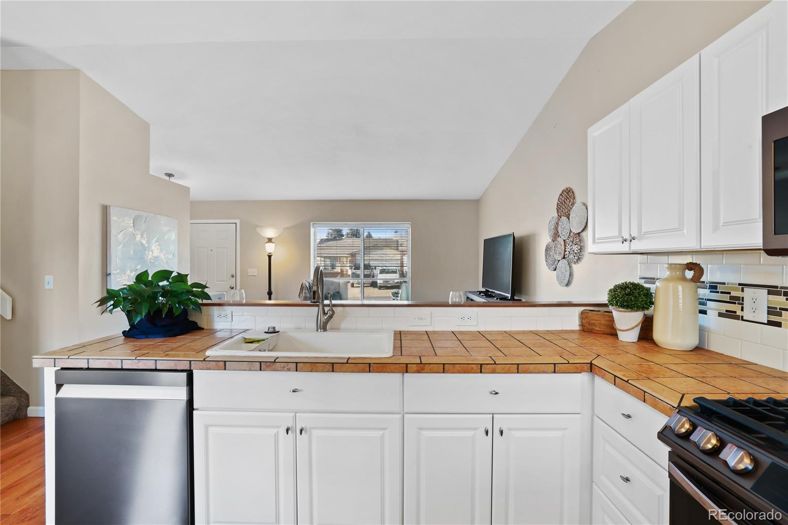 3633 Ian Point Terrace