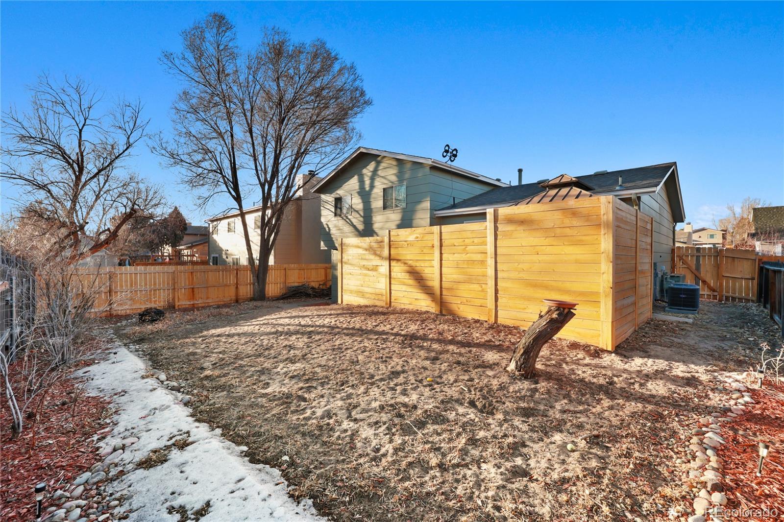 3633 Ian Point Terrace