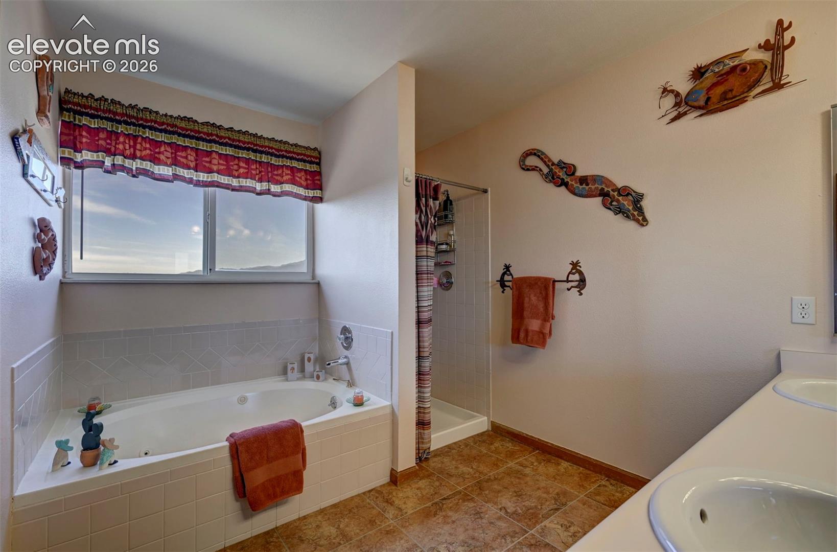 5060 Harrington Drive