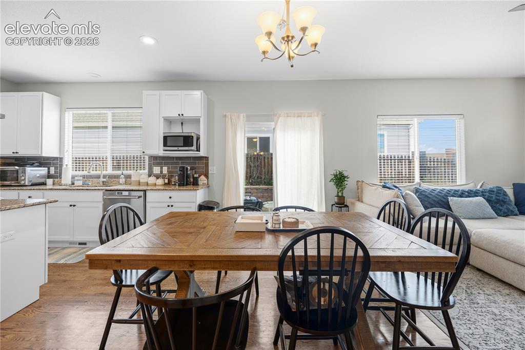11656 Farnese Heights
