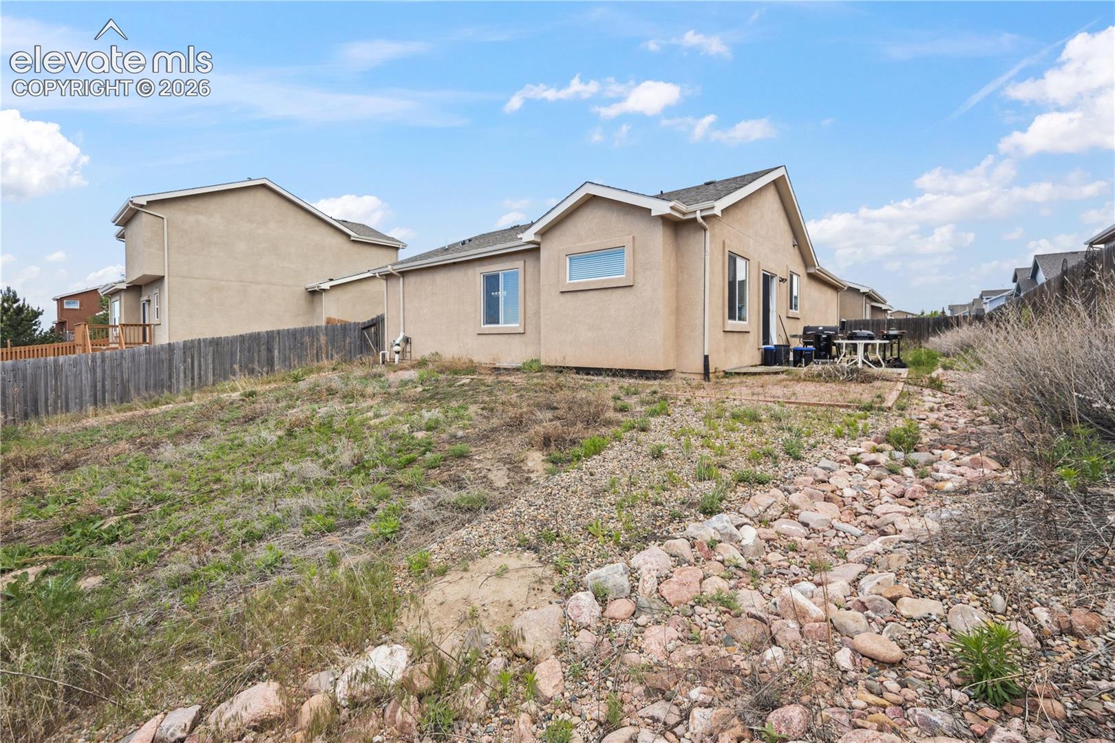 11656 Farnese Heights