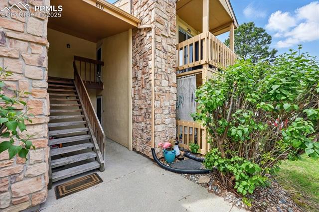 810 Tenderfoot Hill Road 201