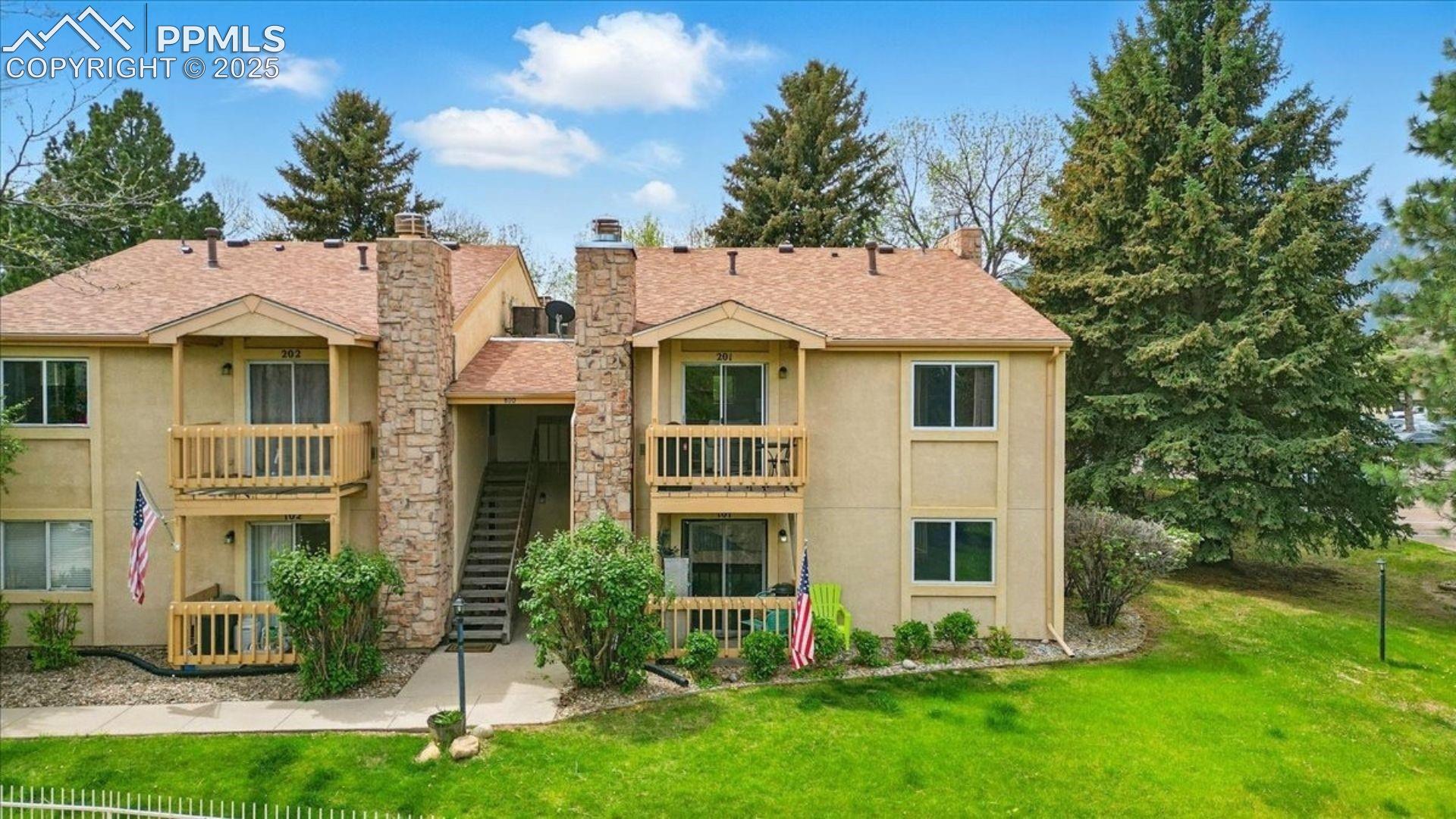 810 Tenderfoot Hill Road 201
