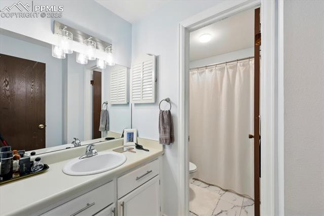 810 Tenderfoot Hill Road 201