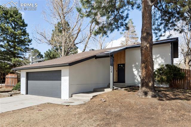 2604 E SERENDIPITY Circle