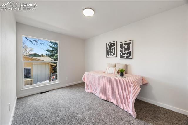 2604 E SERENDIPITY Circle