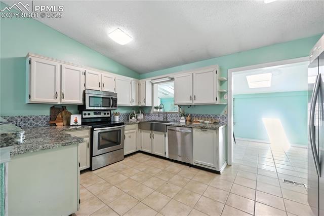 2380 Middleton Court