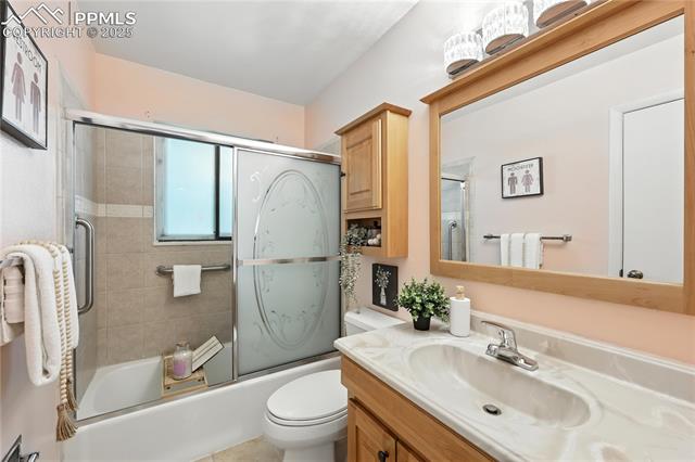 2380 Middleton Court