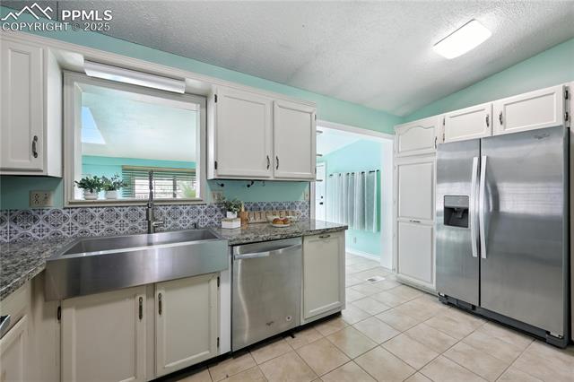 2380 Middleton Court