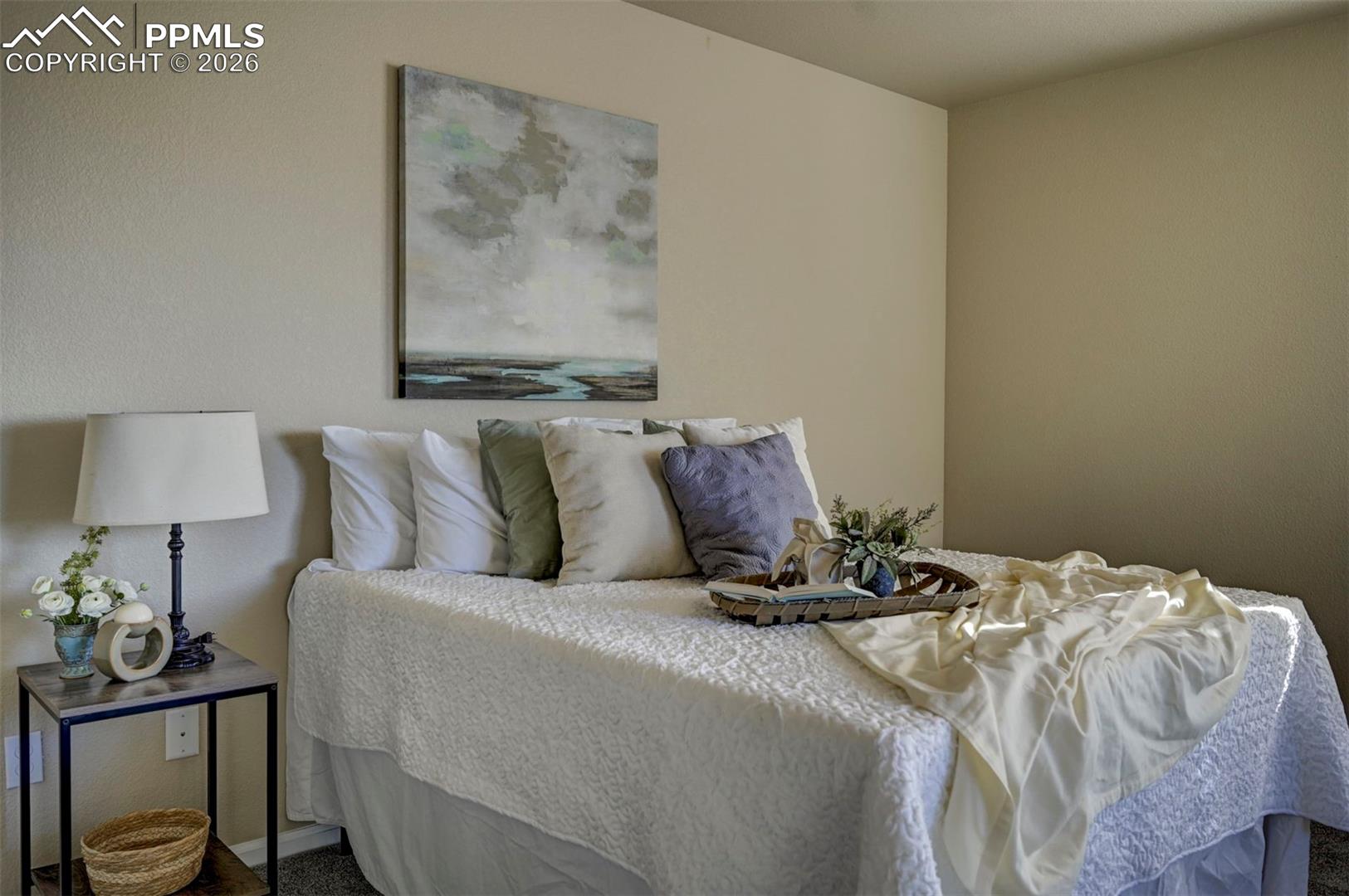 5653 Saint Patrick View