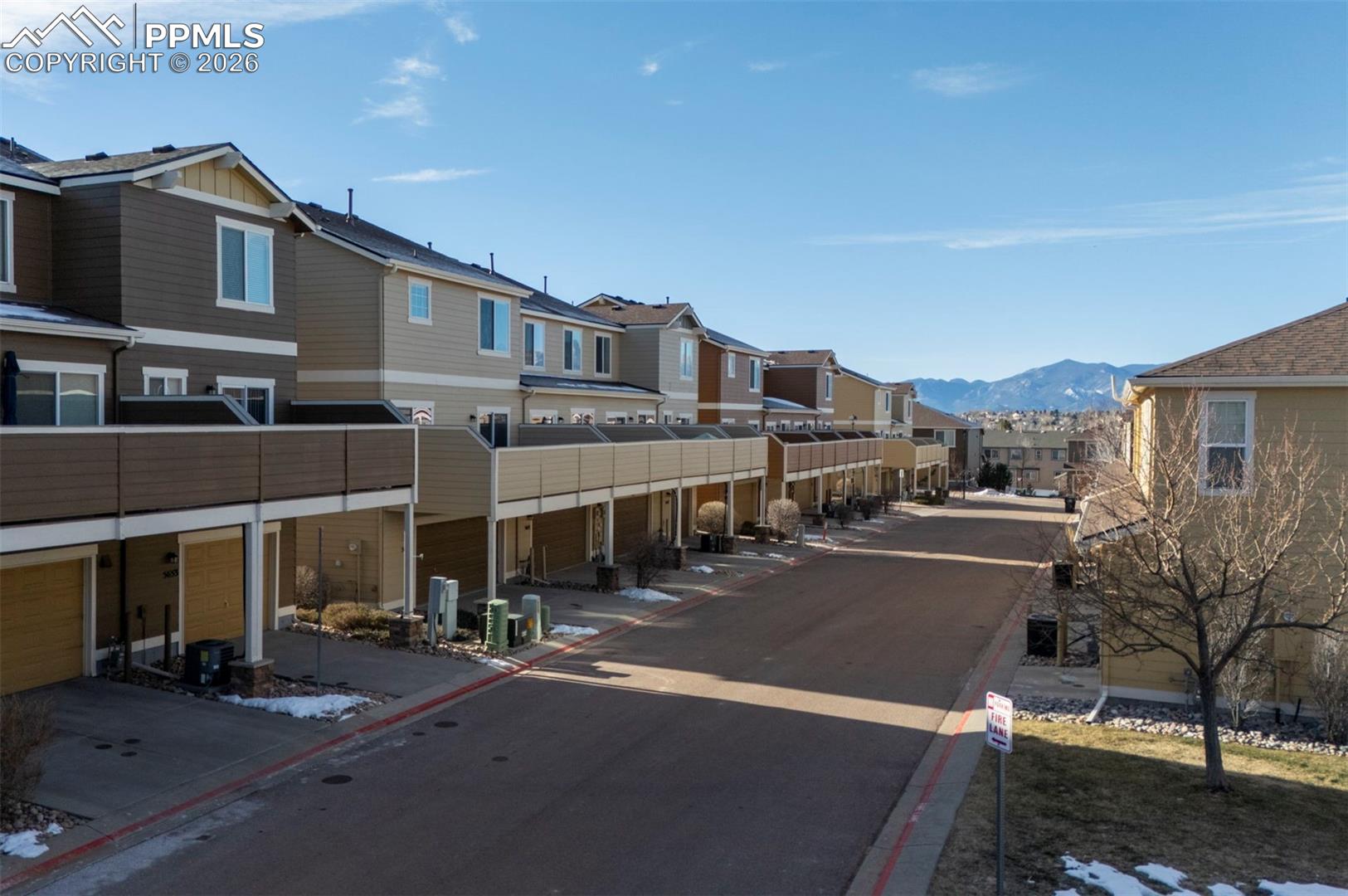 5653 Saint Patrick View