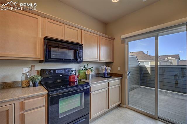 5653 Saint Patrick View