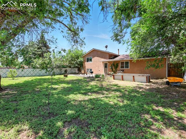 823 Sequoia Drive