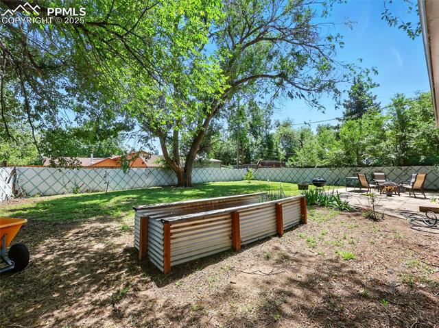 823 Sequoia Drive