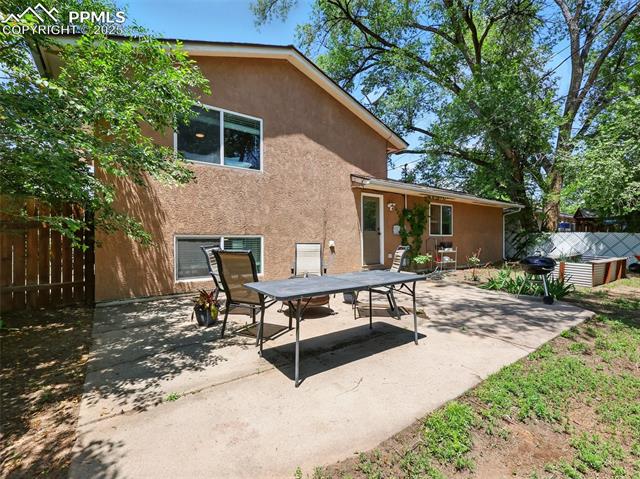 823 Sequoia Drive
