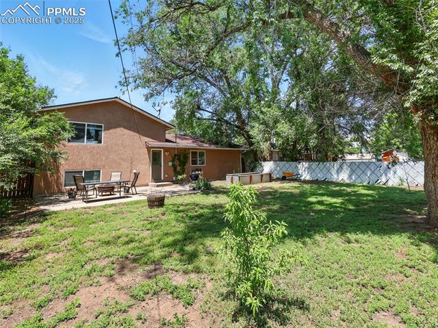 823 Sequoia Drive