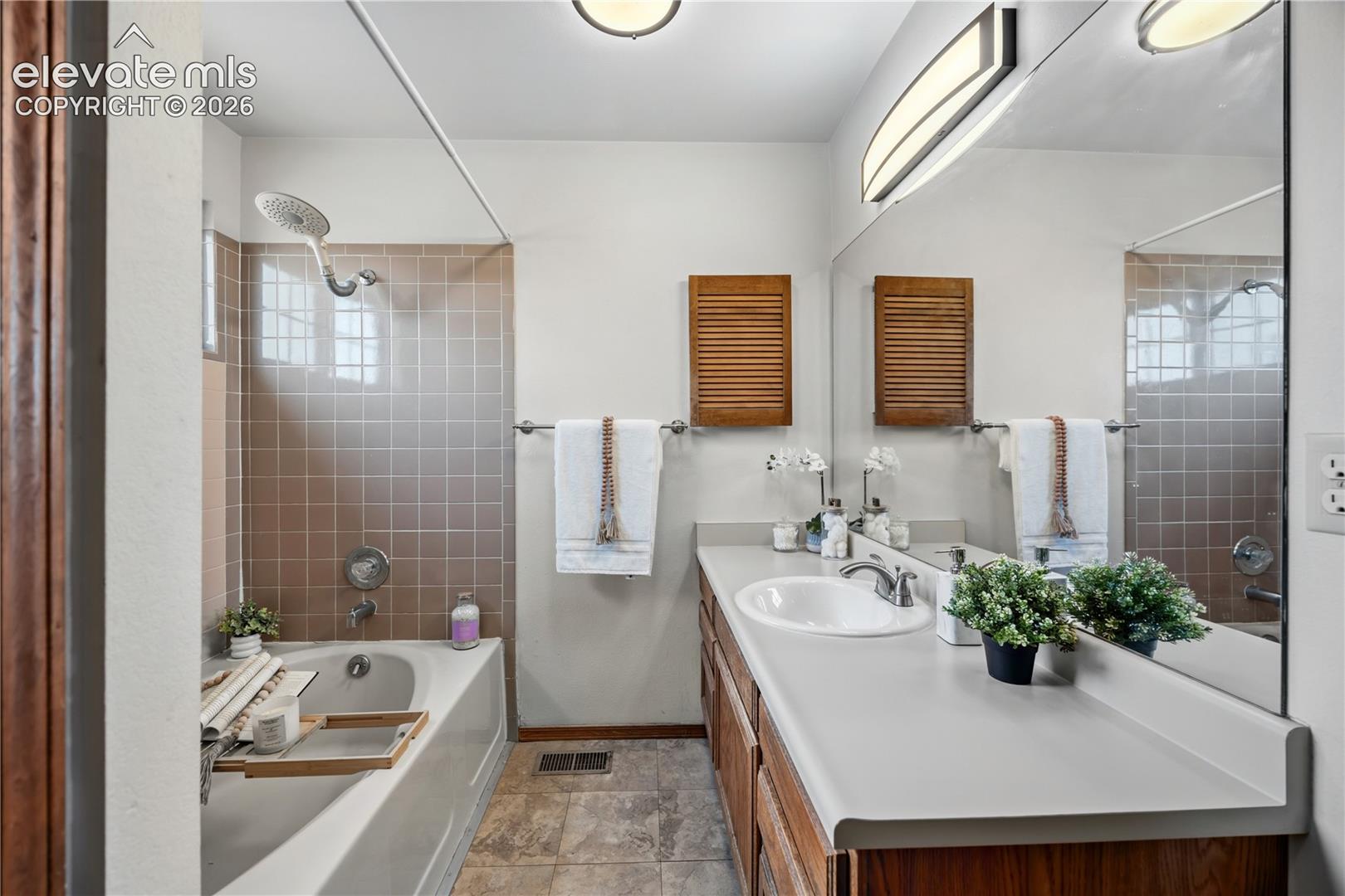 3215 Bunker Hill Drive
