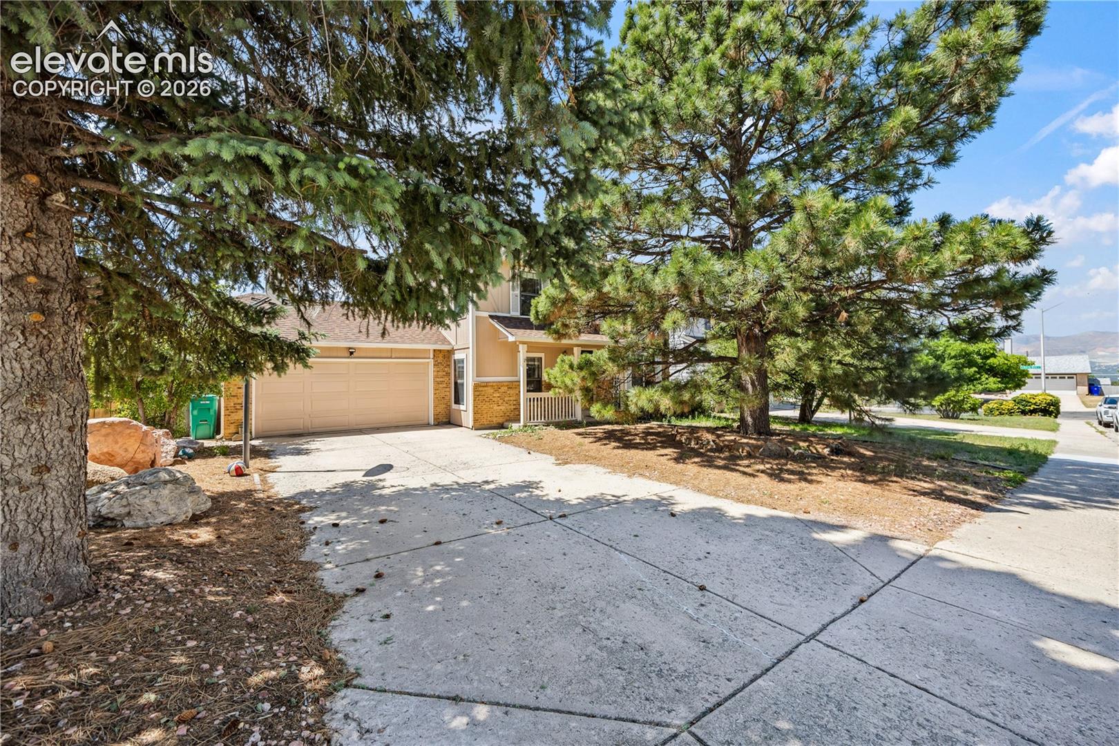 3215 Bunker Hill Drive