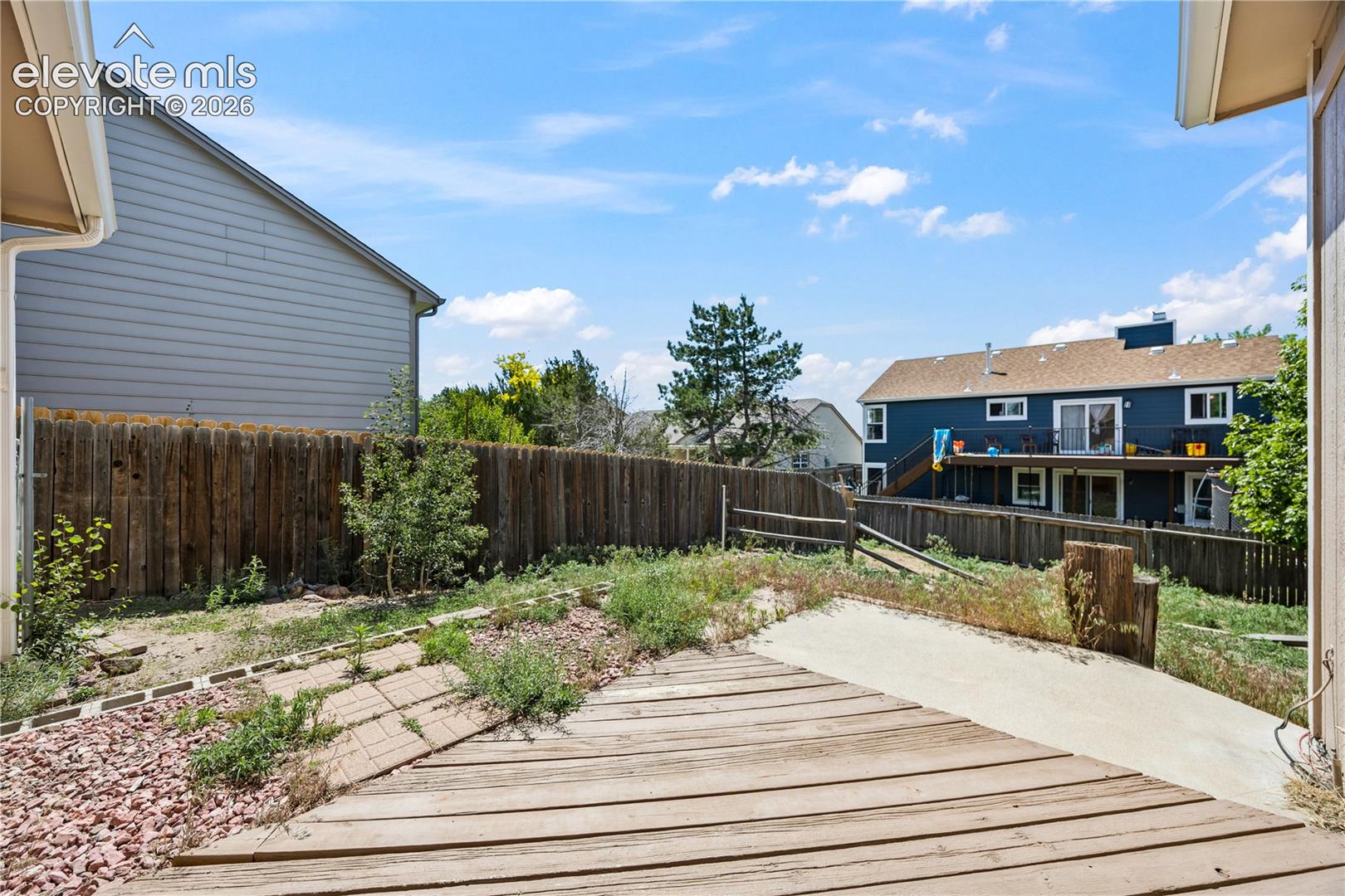 3215 Bunker Hill Drive