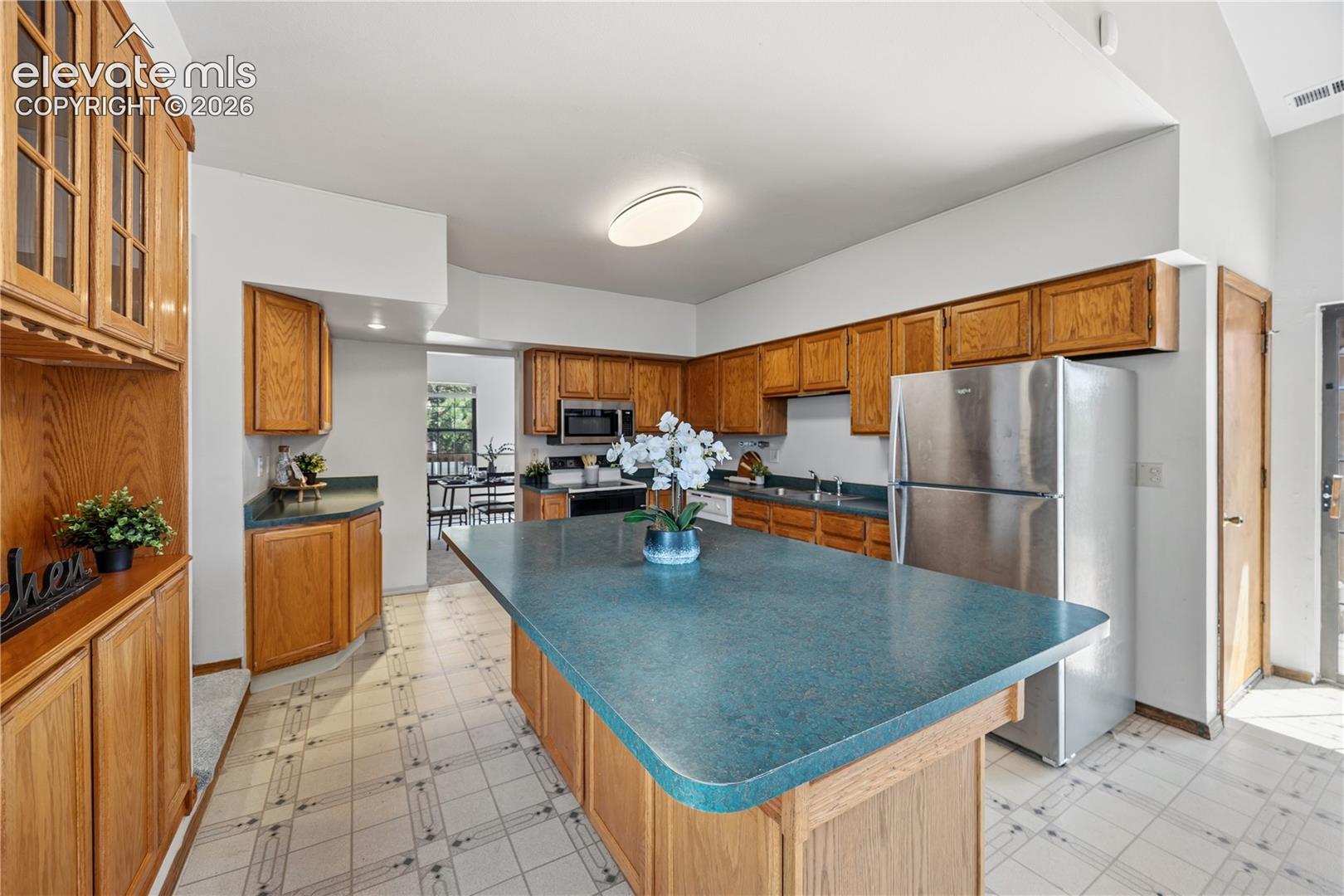 3215 Bunker Hill Drive