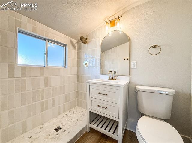 850 E San Miguel Street