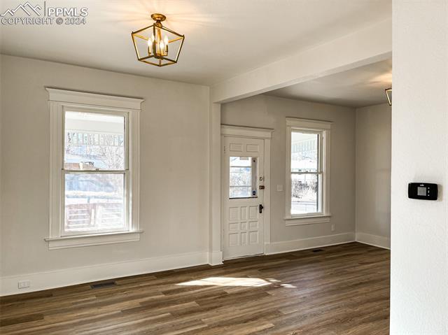 850 E San Miguel Street