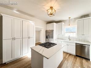 850 E San Miguel Street