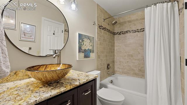 6168 Chestnut Moon Drive