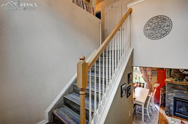 5380 Rose Ridge Lane