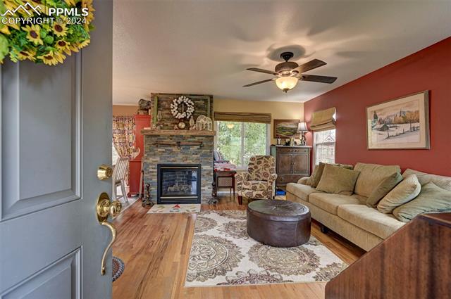 5380 Rose Ridge Lane