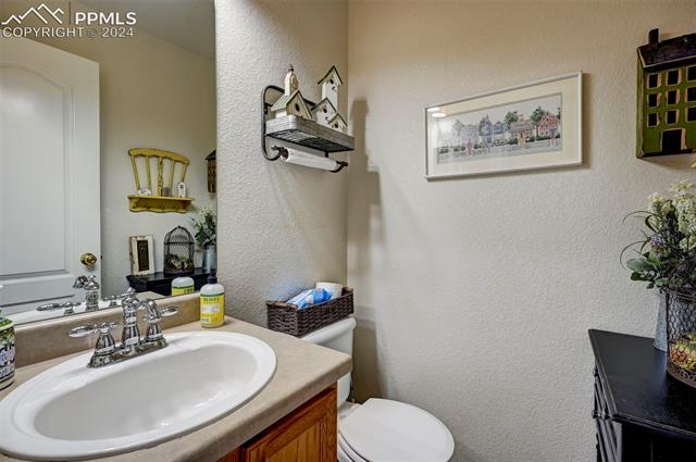 5380 Rose Ridge Lane