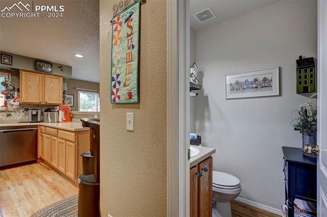 5380 Rose Ridge Lane