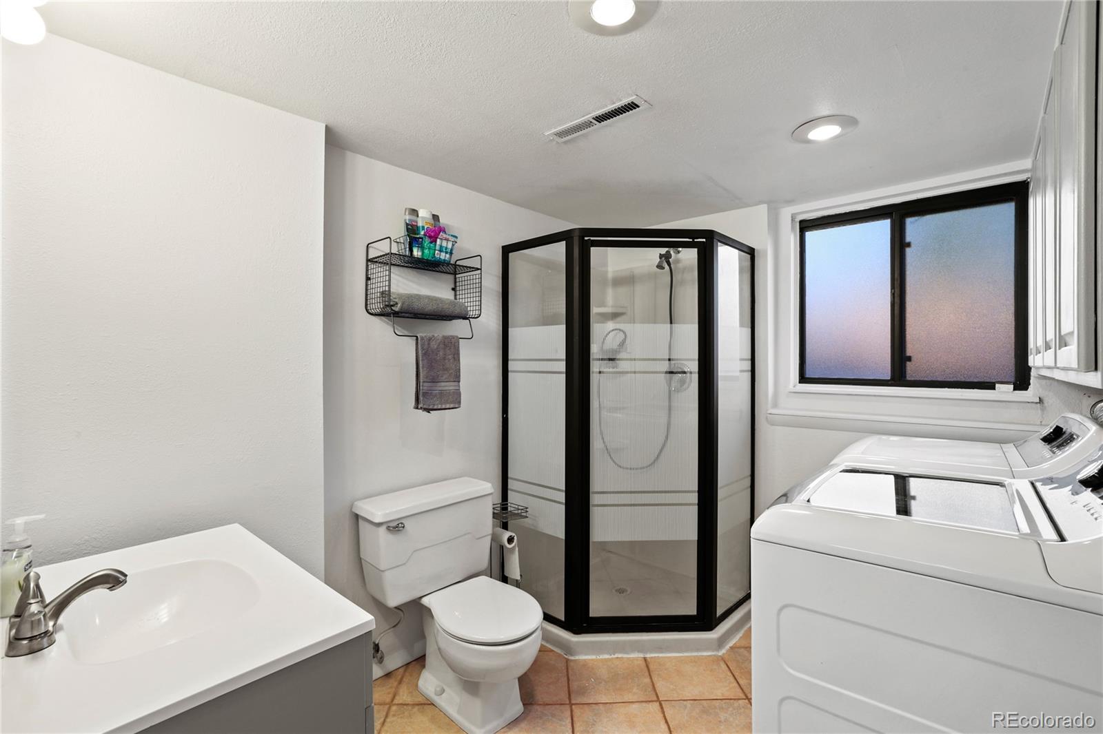 1085 Wagon Wheel Avenue