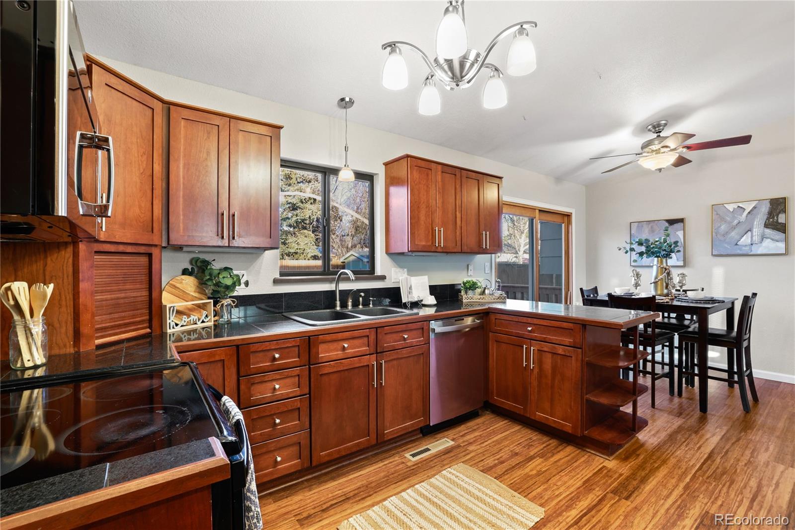 1085 Wagon Wheel Avenue