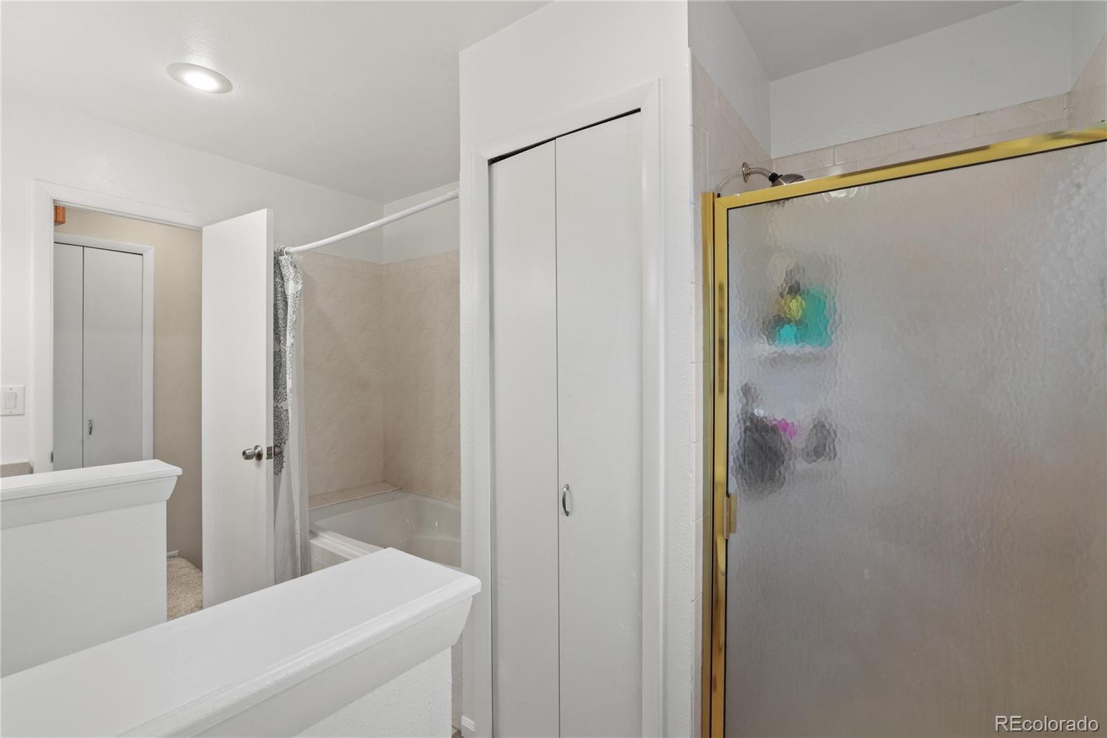 1085 Wagon Wheel Avenue