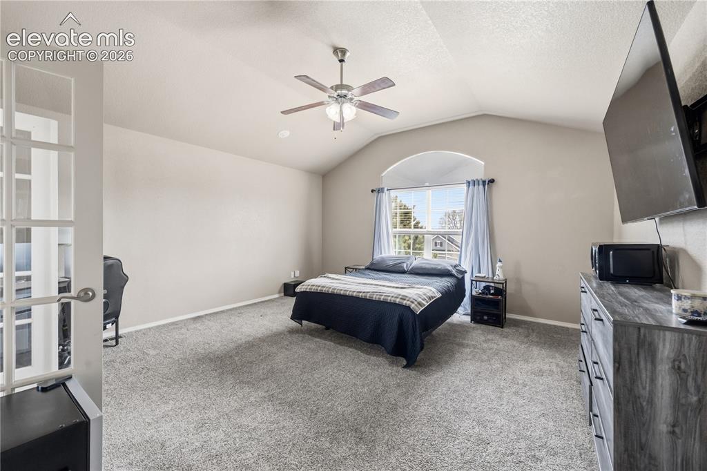 6752 Ventana Lane