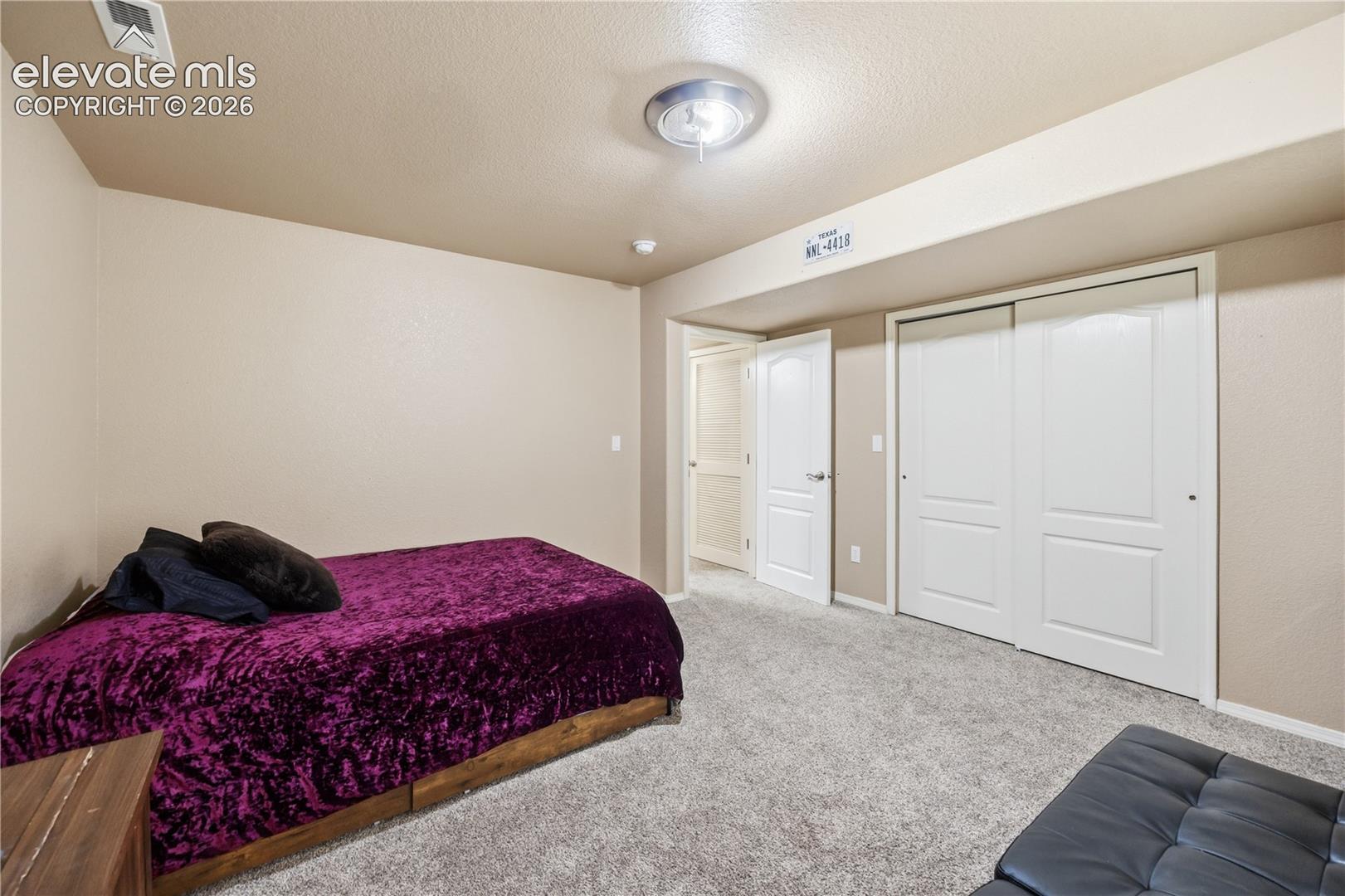 6752 Ventana Lane