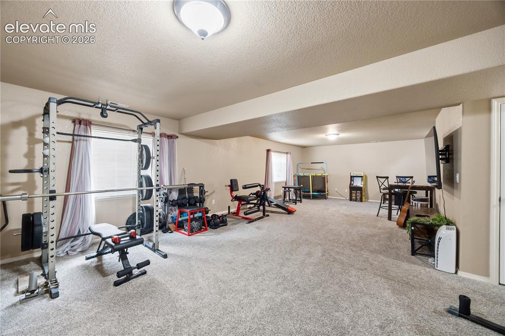6752 Ventana Lane