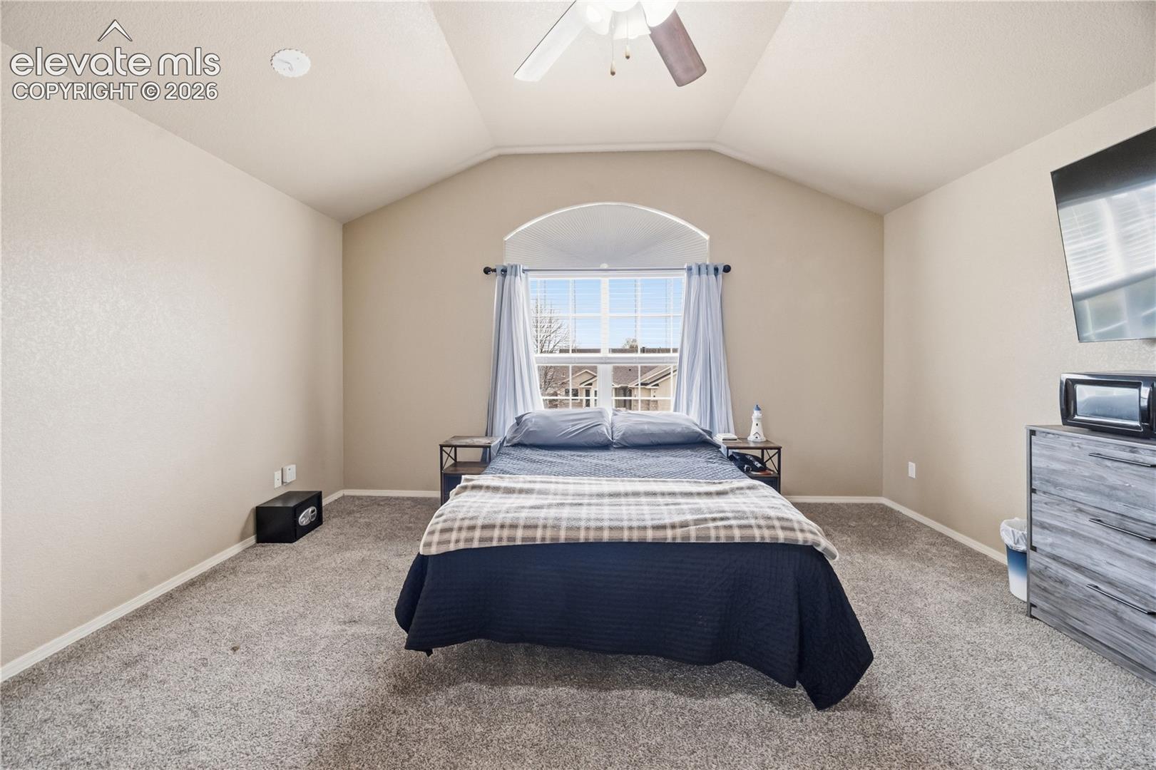 6752 Ventana Lane