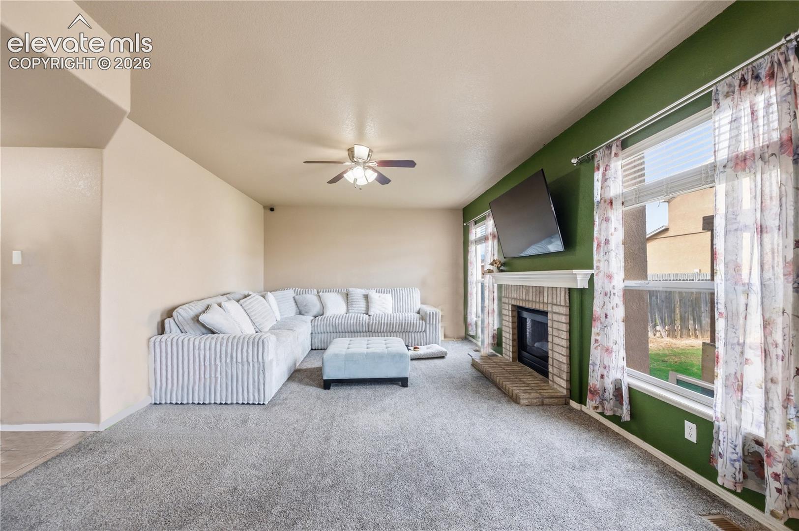 6752 Ventana Lane