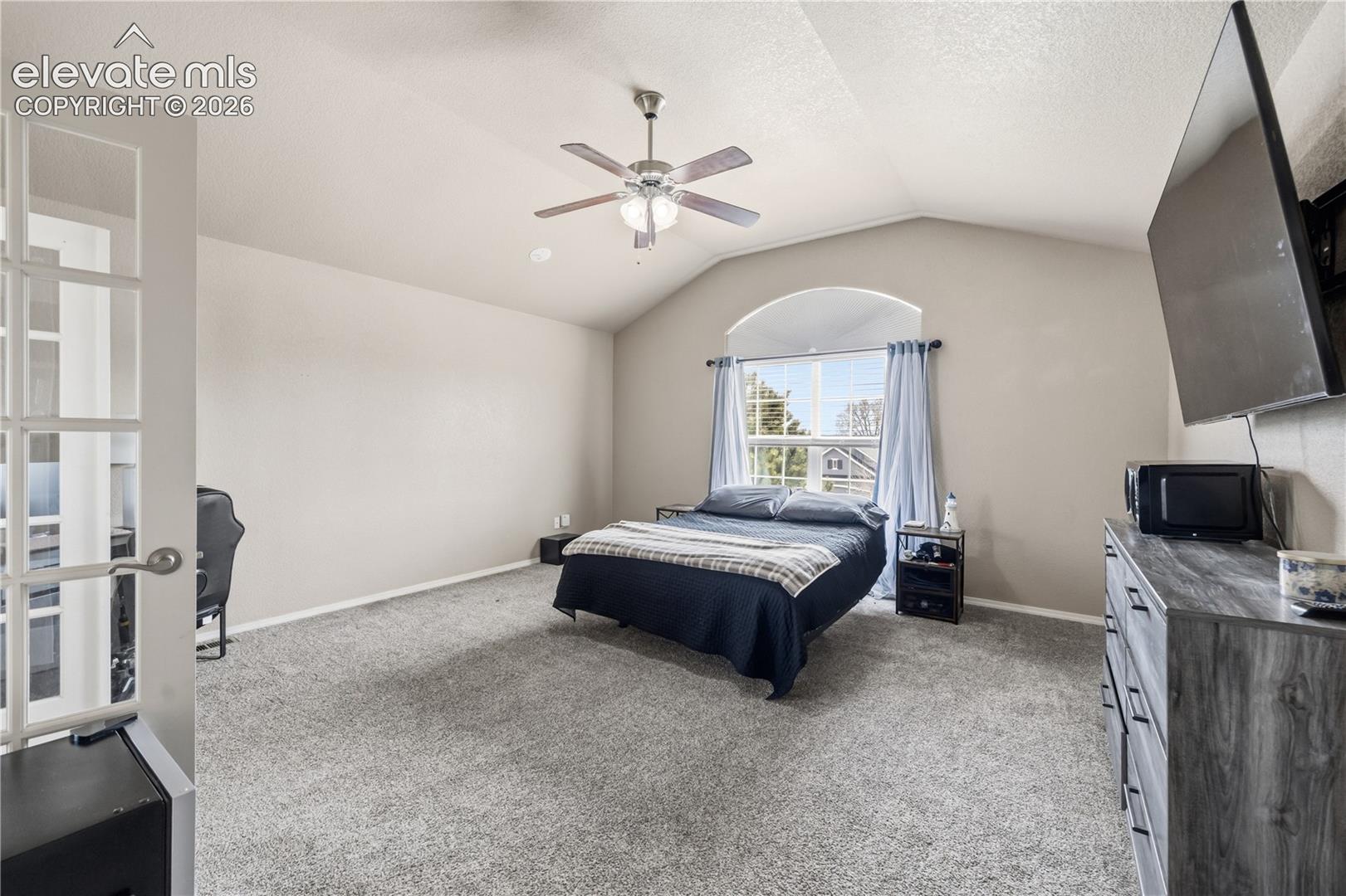 6752 Ventana Lane