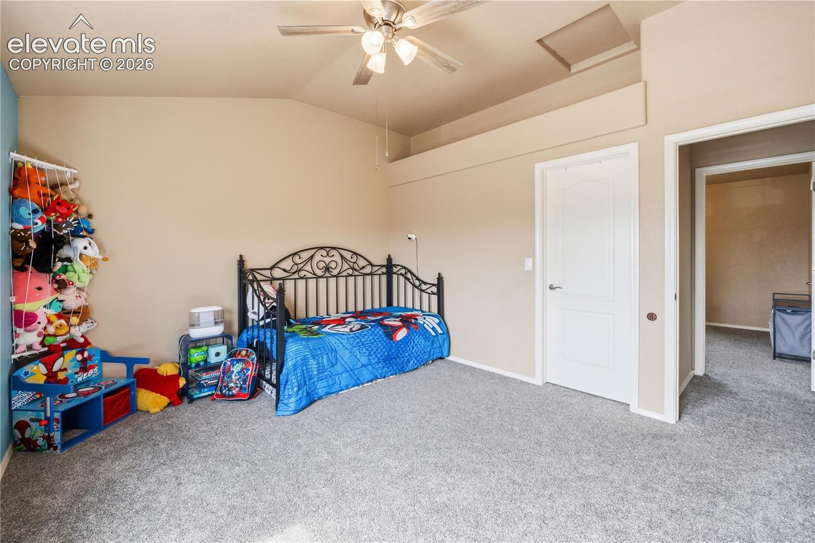 6752 Ventana Lane