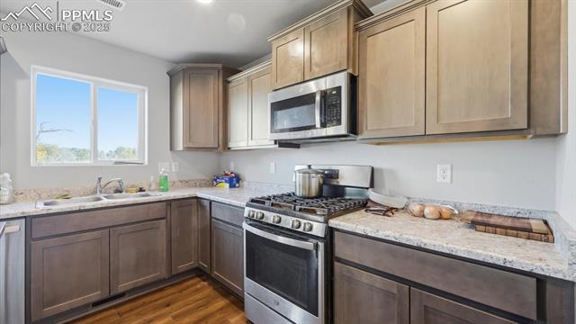 10581 Traders Parkway