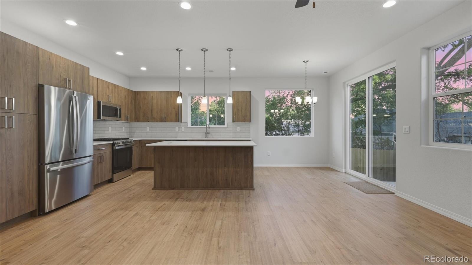 1217 Custer Avenue