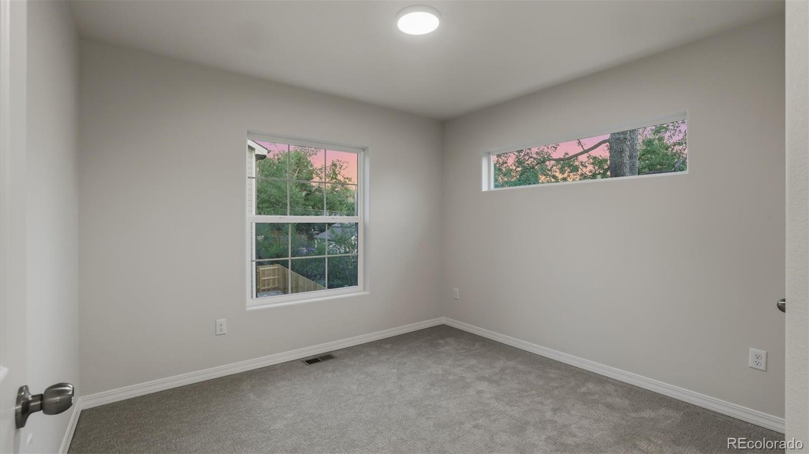 1217 Custer Avenue