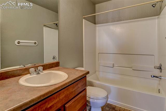 4966 Rusty Nail Point