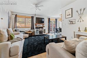 912 Meadow Creek Drive